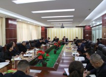 裝備公司黨委召開中心組學(xué)習(xí)（擴(kuò)大）會(huì)議